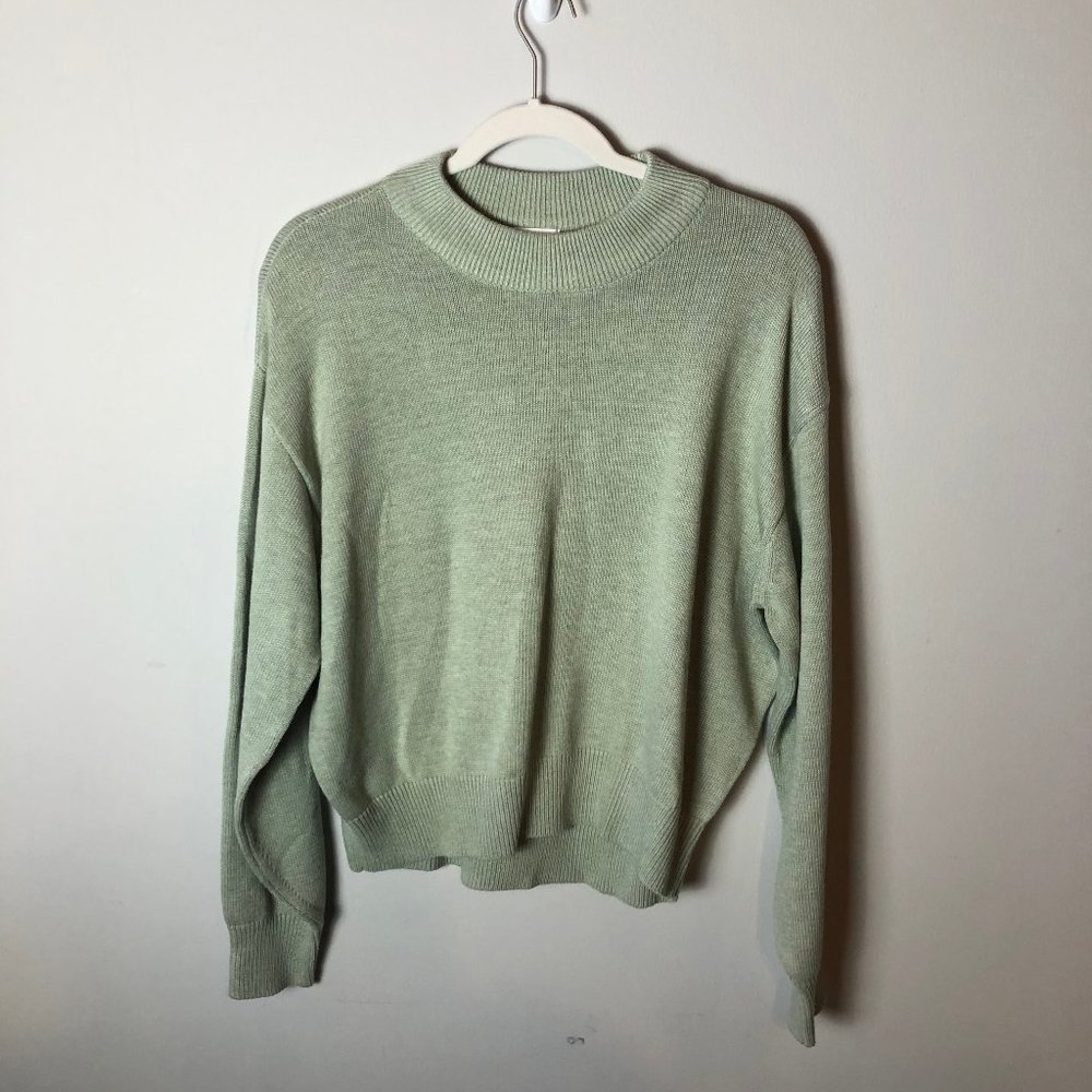 H&M (M) green oversized sweater